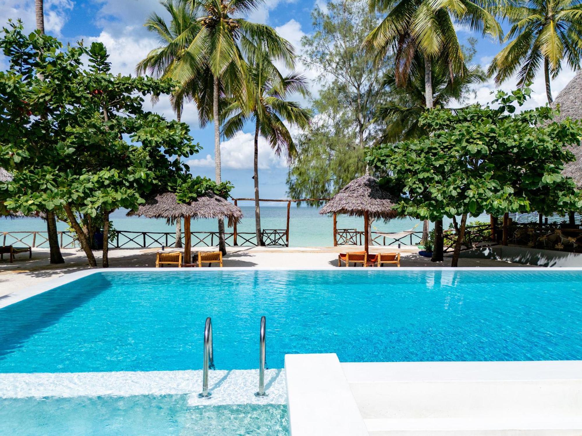 Manolo Beach Resort Uroa Eksteriør bilde
