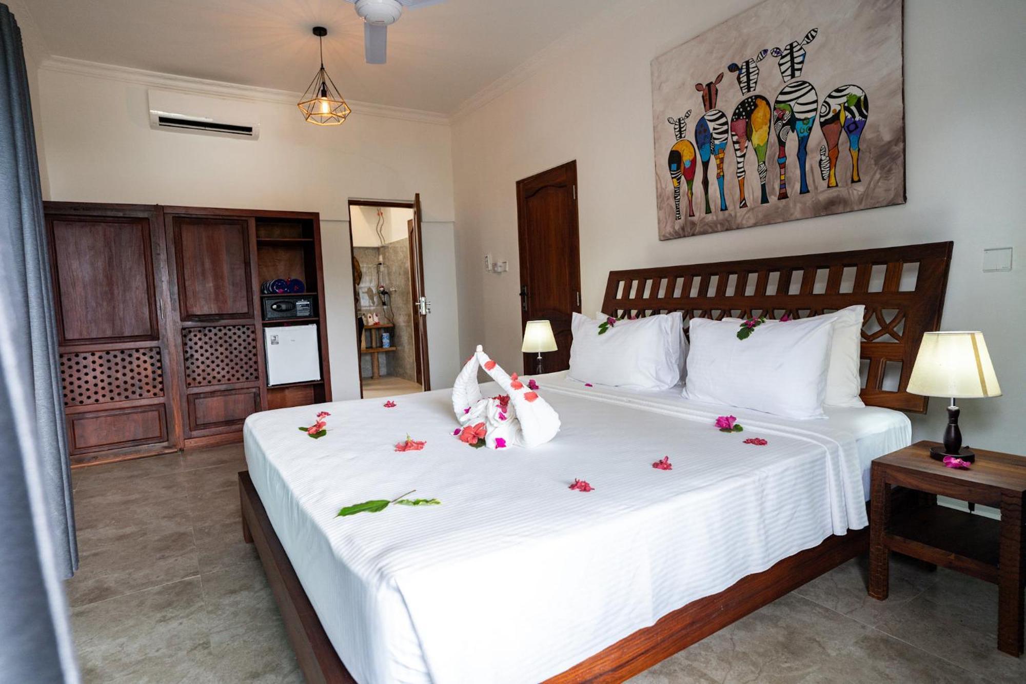 Manolo Beach Resort Uroa Rom bilde