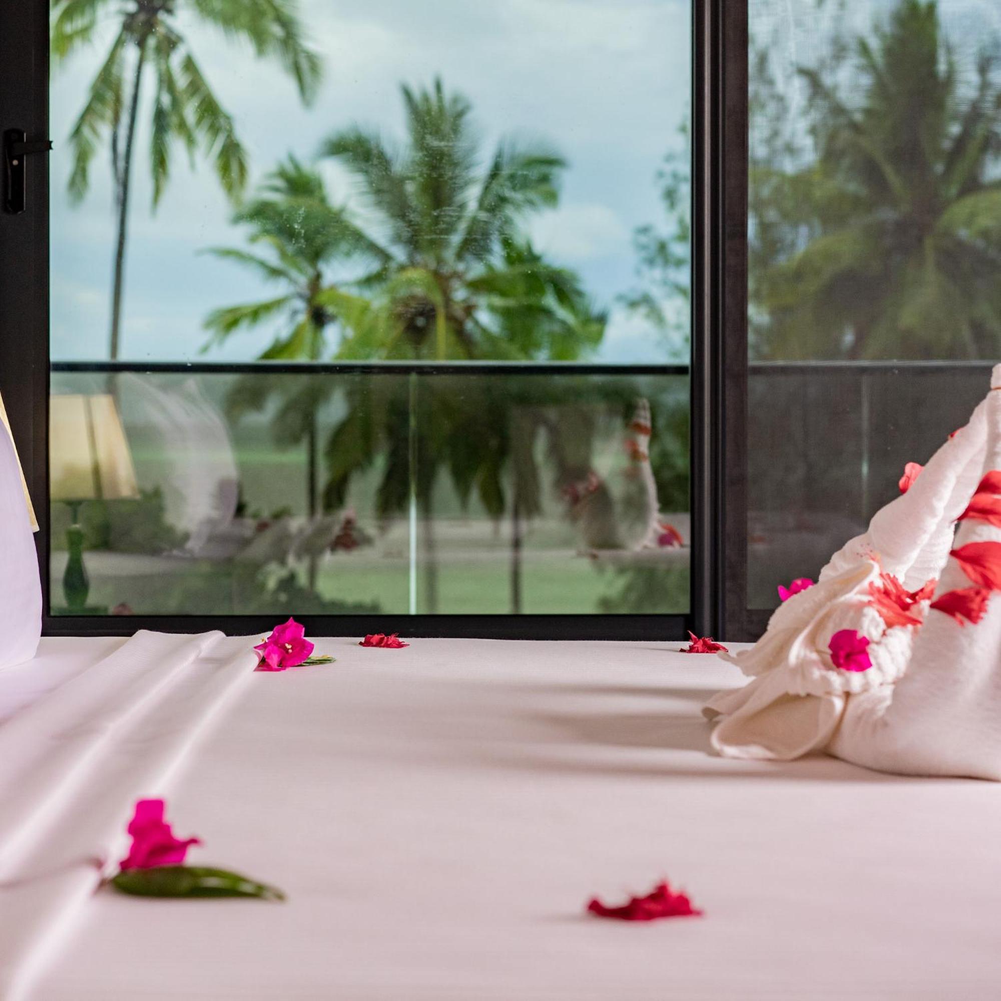 Manolo Beach Resort Uroa Rom bilde