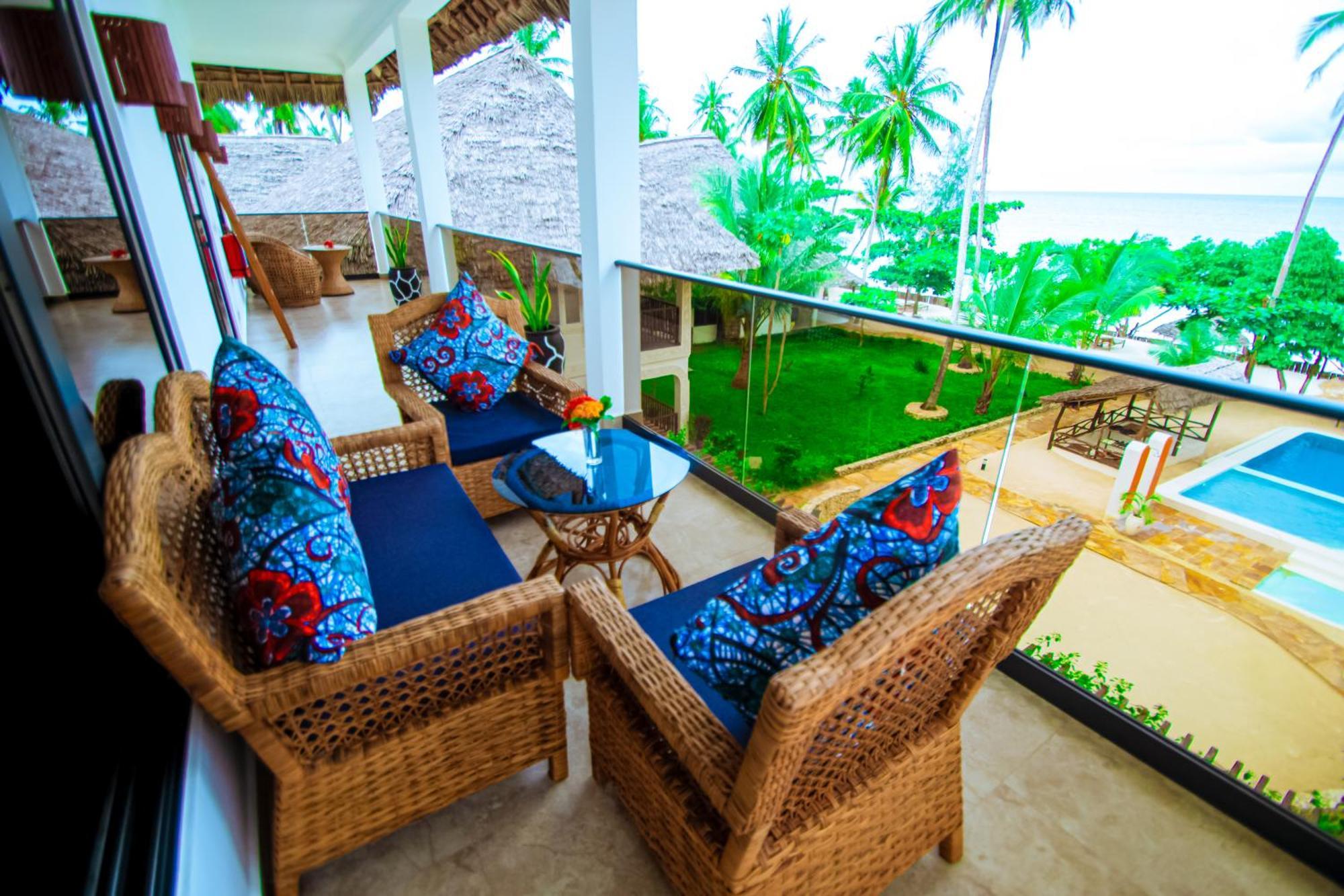 Manolo Beach Resort Uroa Eksteriør bilde