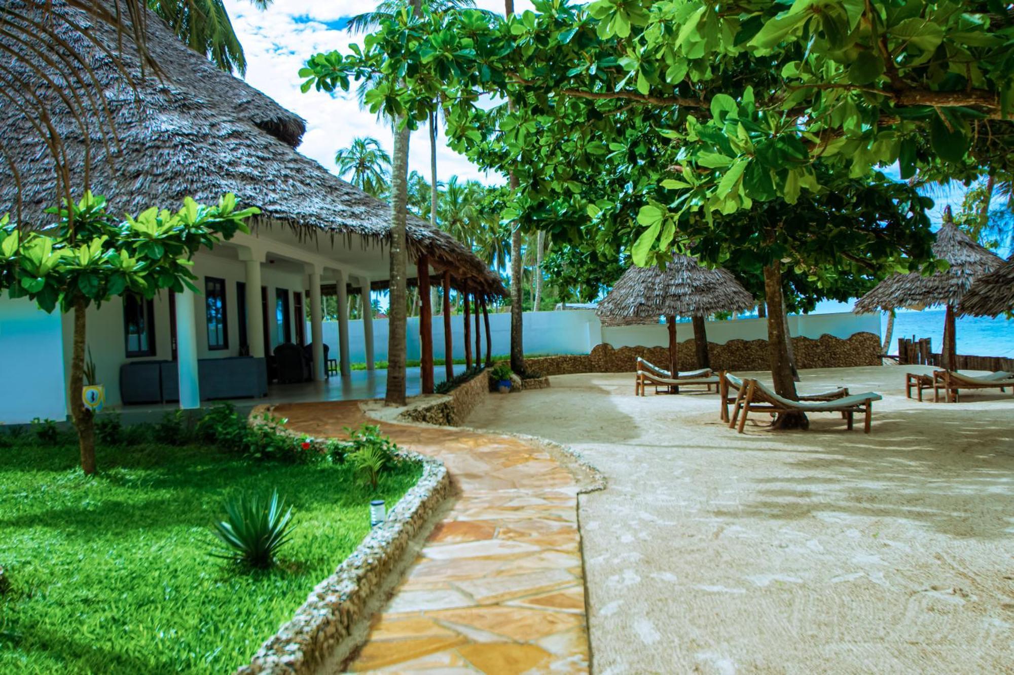 Manolo Beach Resort Uroa Rom bilde